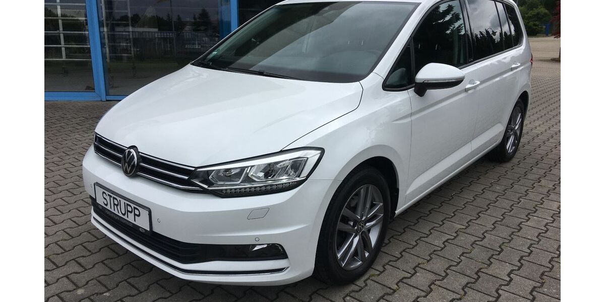 VW Touran 62.960 km 26.500 &euro; Triptis 07819