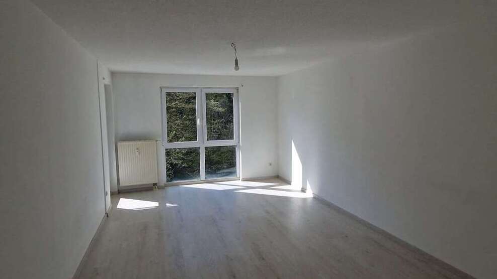 Wohnung zum Mieten in Höchberg 715 € 65.33 m²