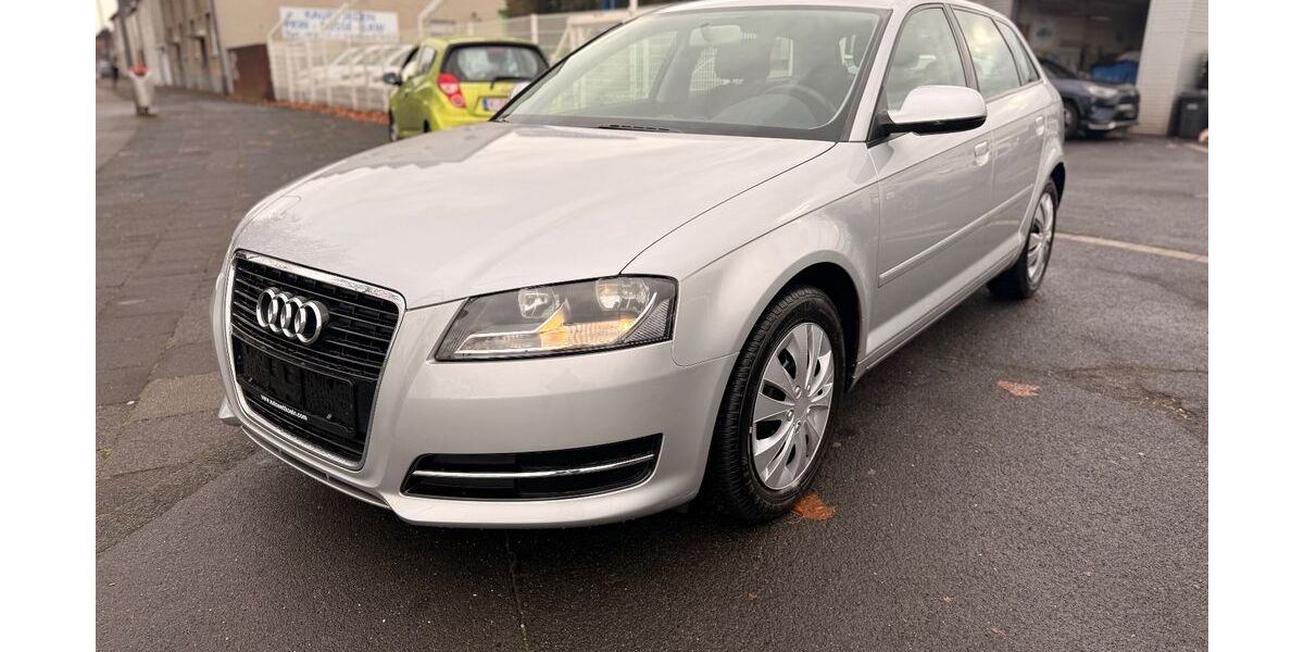 Audi A3 137.000 km 6.990 € Köln 51109