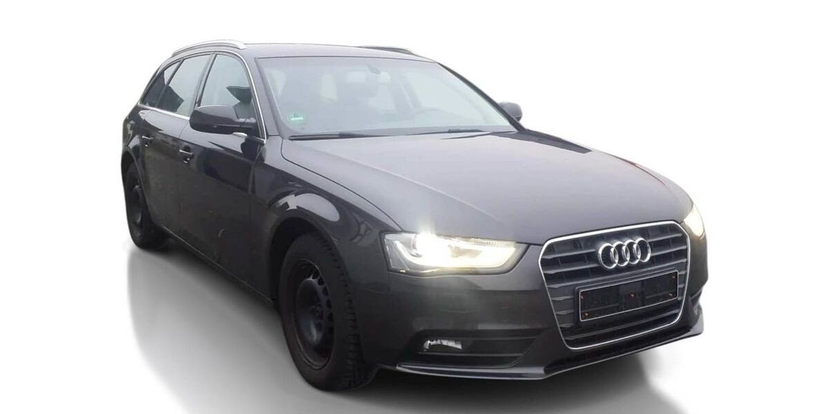 Audi A4 117.000 km 12.900 &euro; Stolzenau 31592