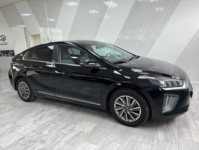 IONIQ