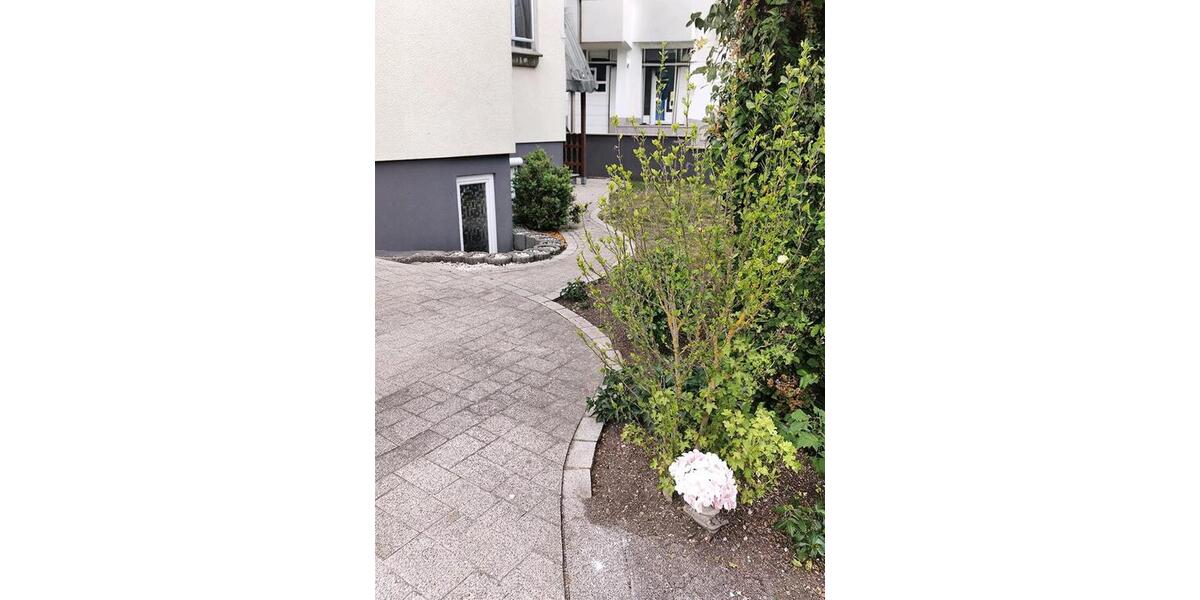 Mehrfamilienhaus, Wohnhaus Singen (Hohentwiel) - 11.5 Zimmer, 355 m&sup2;, 849.000&euro; | Angebot:27121585