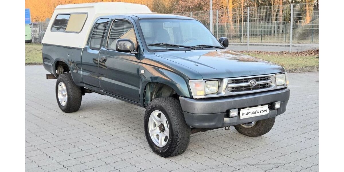 Toyota Hilux 301.000 km 7.999 &euro; Rotenburg Wümme 27356
