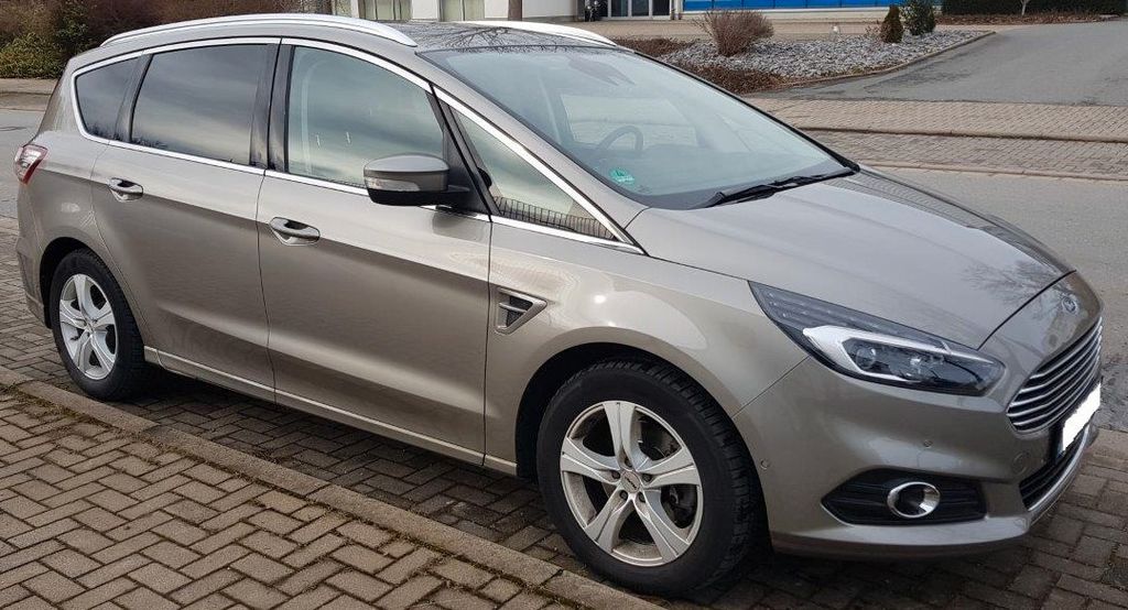 Ford S-Max 123.400 km 13.900 € Jahnsdorf 09387