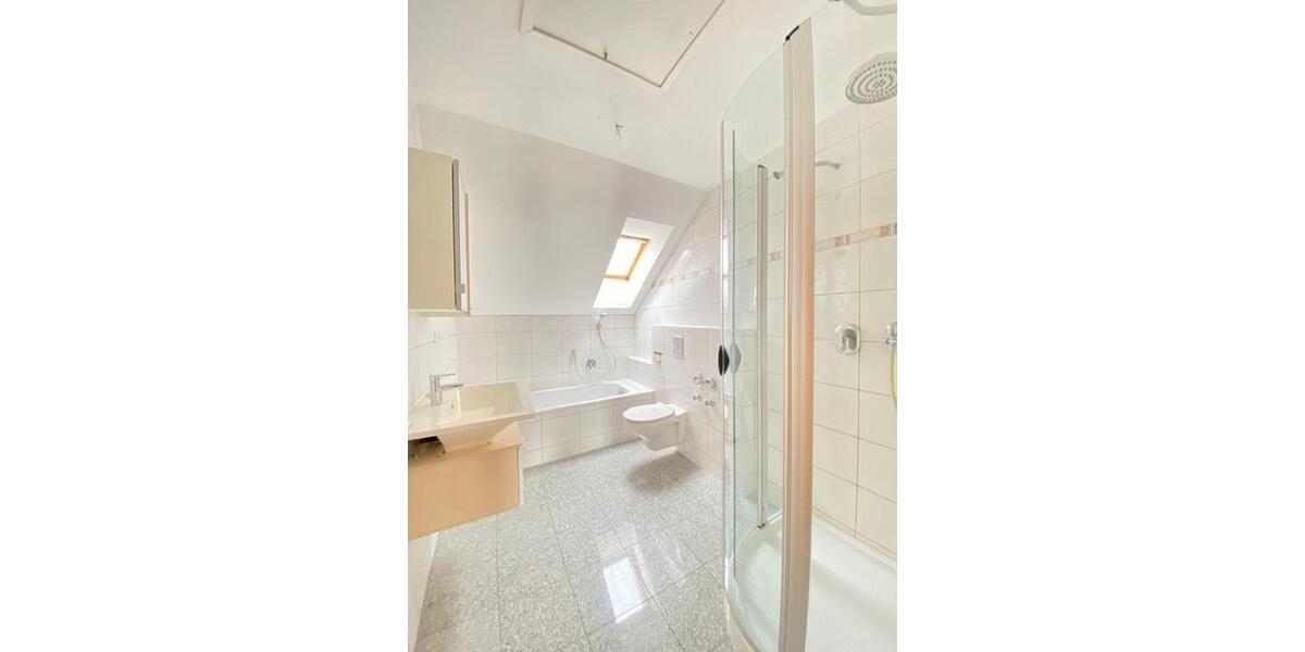 Dachgeschoßwohnung Schwabach - 3 Zimmer, 104 m&sup2;, 349.900&euro; | Angebot:26096963