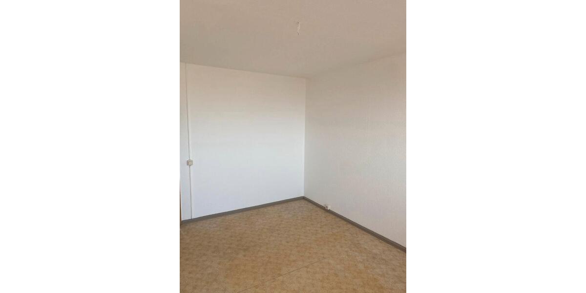 Etagenwohnung Artern - 3 Zimmer, 67 m&sup2;, 470&euro; | Angebot:26321989