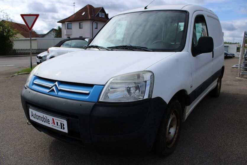 Citroen Berlingo 163.000 km 2.290 € Schömberg 72355