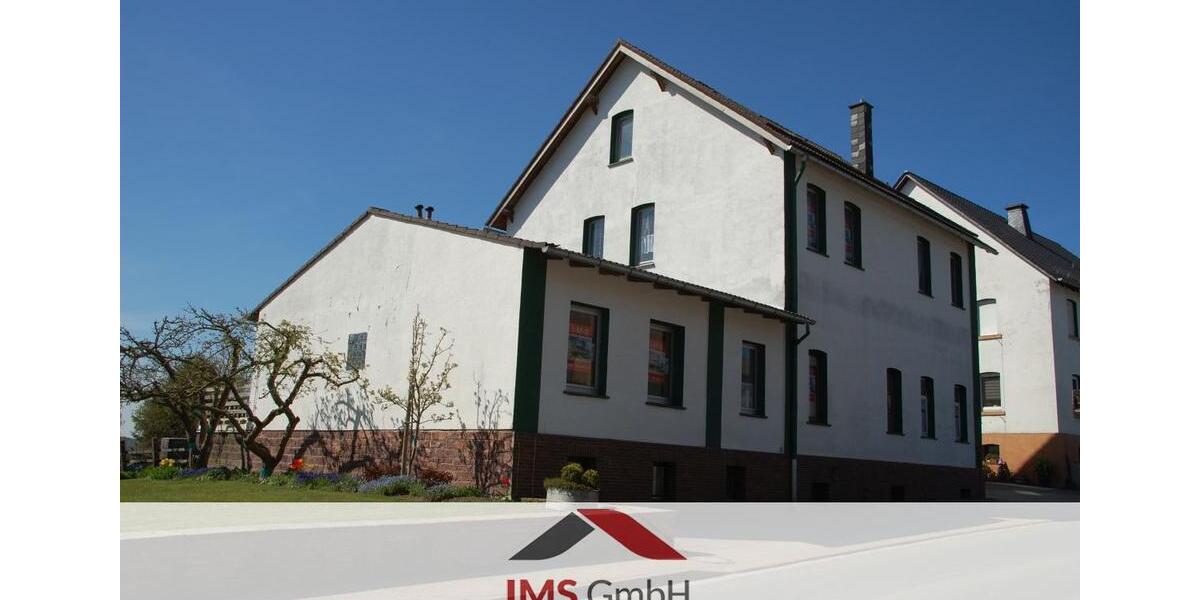 Dachgeschoßwohnung Boffzen - 3 Zimmer, 86 m&sup2;, 420&euro; | Angebot:23438511