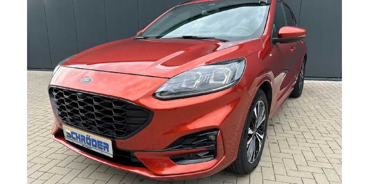 Ford Kuga 74.152 km 23.490 &euro; Neubrandenburg 17036