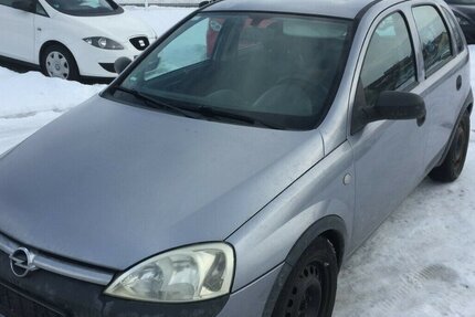 Opel Corsa 172.000 km 990 &euro; Himmelkron 95502