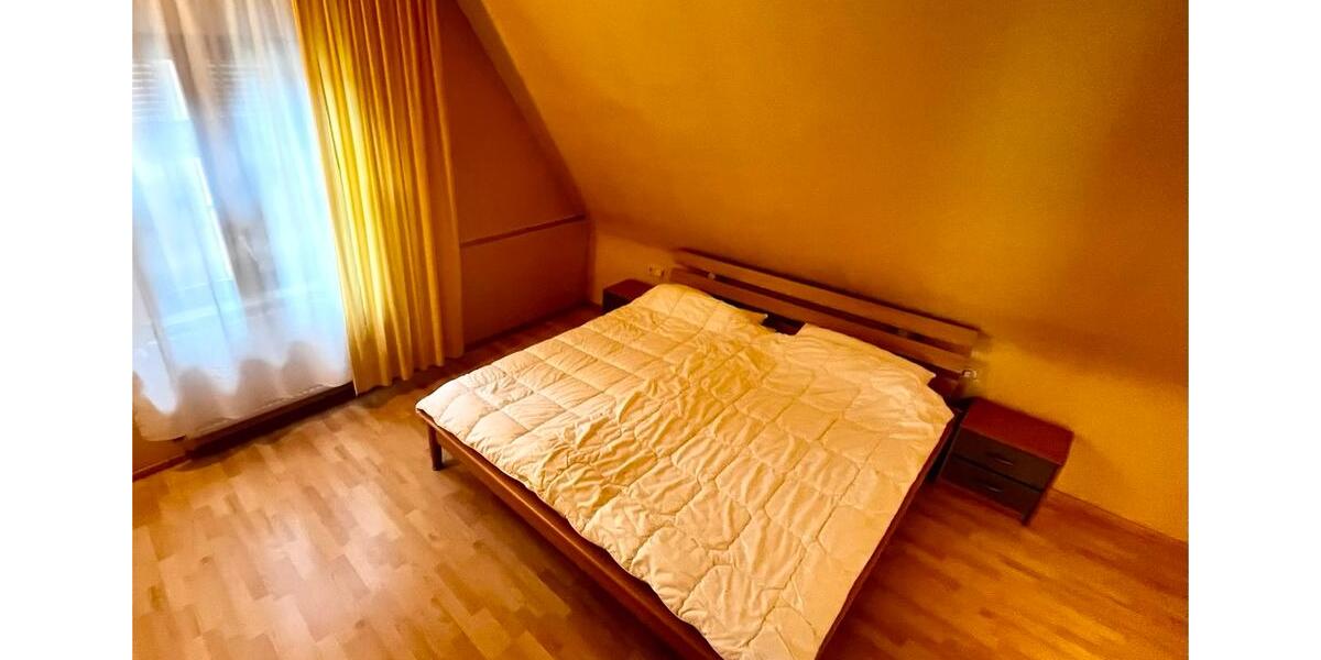 Einfamilienhaus Kirkel - 9 Zimmer, 170 m&sup2;, 250.000&euro; | Angebot:26806876