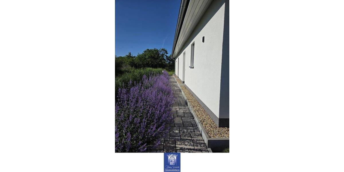 Einfamilienhaus Weinböhla - 4 Zimmer, 132 m&sup2;, 2.000&euro; | Angebot:26799228