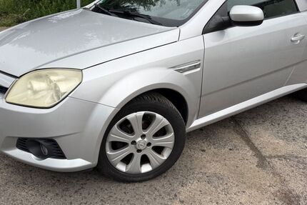 Opel Tigra 218.256 km 1.199 € Hanau 63452