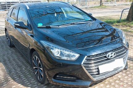 Hyundai i40 146.400 km 8.500 &euro; Pforzheim 75175