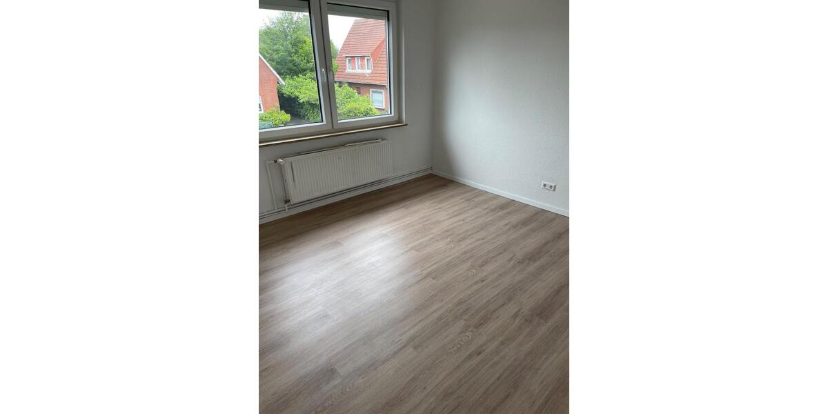 Dachgeschoßwohnung Haselünne - 3 Zimmer, 83 m&sup2;, 700&euro; | Angebot:26003943