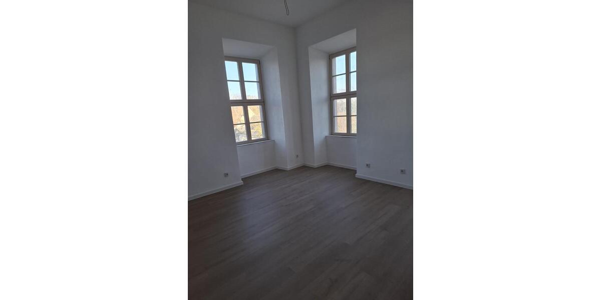 Etagenwohnung Teutschenthal - 2 Zimmer, 62 m&sup2;, 731&euro; | Angebot:24701286