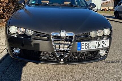 Alfa Romeo 159 158.000 km 8.200 &euro; Oberpframmern 85667