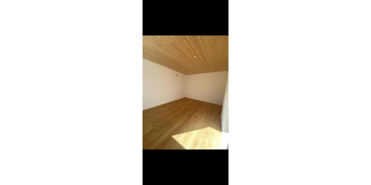 Erdgeschoßwohnung Backnang - 3 Zimmer, 95 m&sup2;, 1.385&euro; | Angebot:26088252