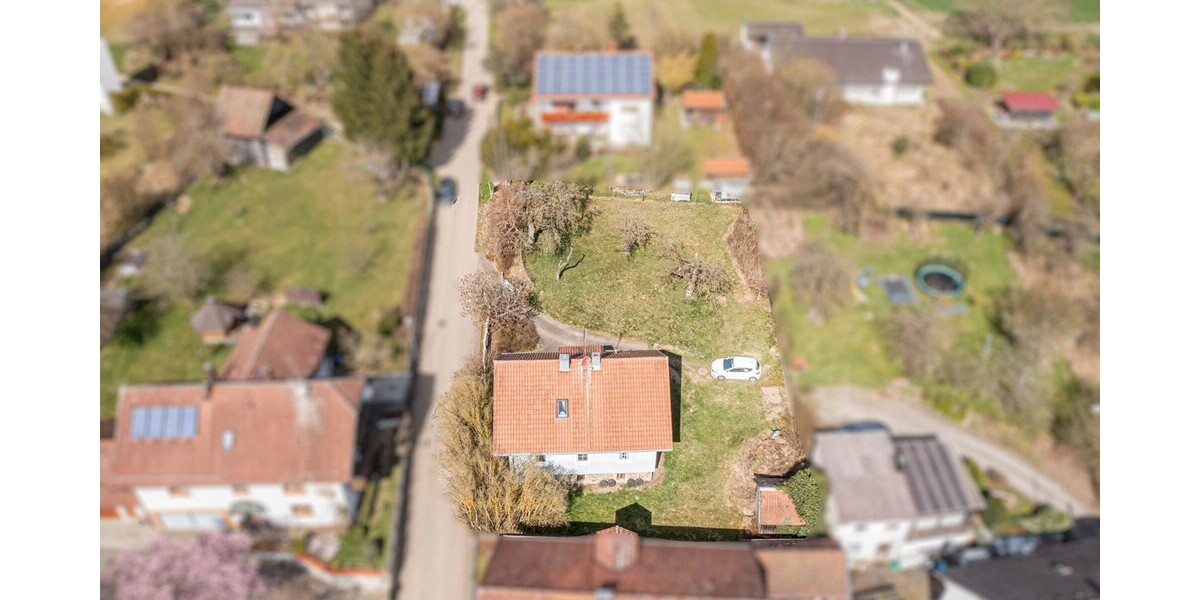 Einfamilienhaus mit großem Grundstück in ruhiger Lage - Einfamilienhaus Tiefenbach | Angebot:24788003