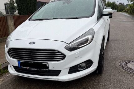 Ford S-Max 146.000 km 13.999 € Roth 91154