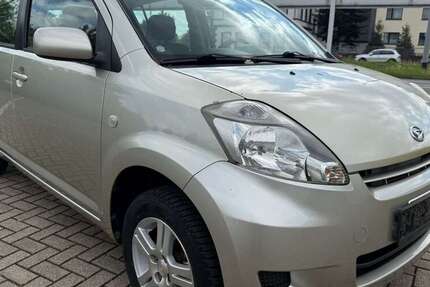 Daihatsu Sirion 148.562 km 2.999 &euro; Bochum 44869