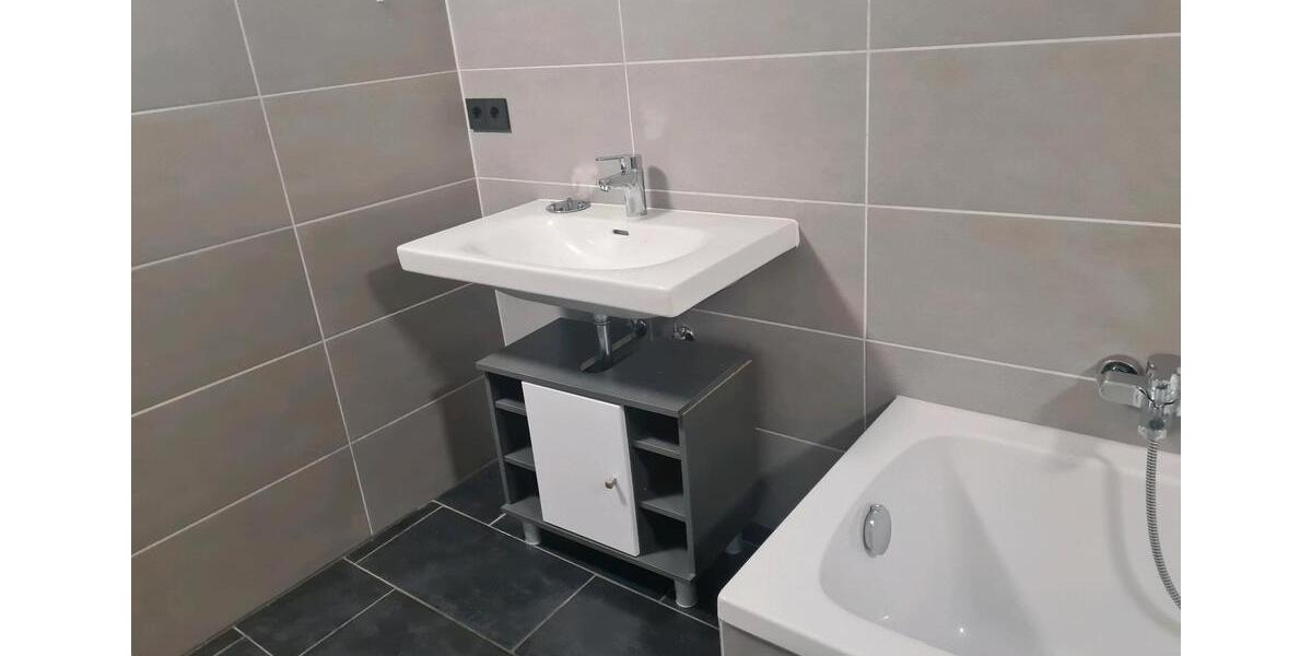 Etagenwohnung Wiesenfelden - 2 Zimmer, 85 m&sup2;, 750&euro; | Angebot:25376391