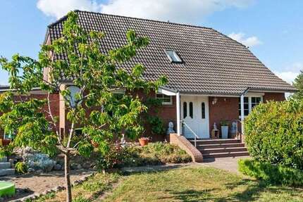 Haus zum Kaufen in Dümmer 350.000 € 201 m²