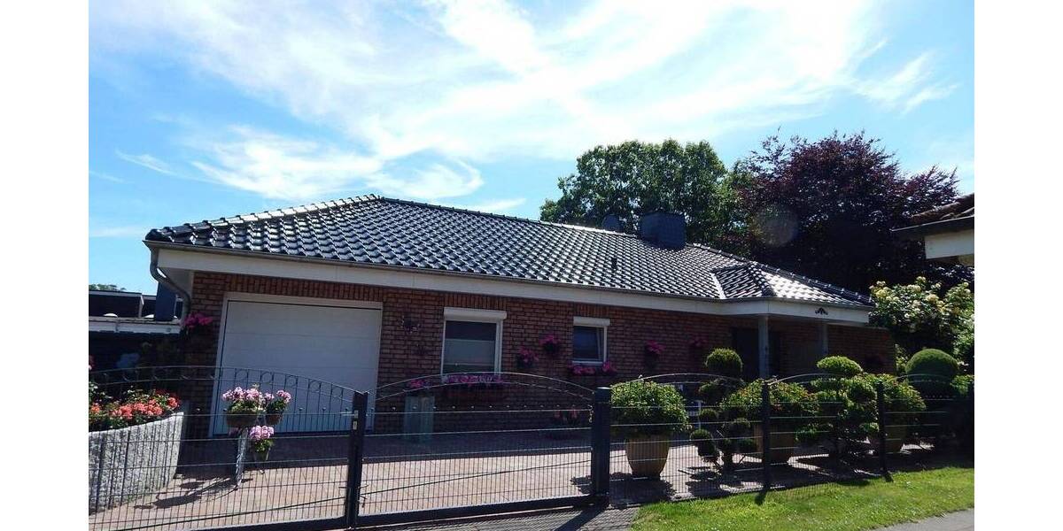 BUNGALOW IN 25767 BUNSOH 4 zimmer