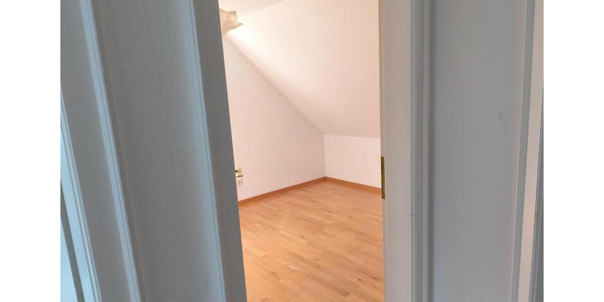 Einfamilienhaus Olsberg - 4 Zimmer, 900&euro; | Angebot:23415834