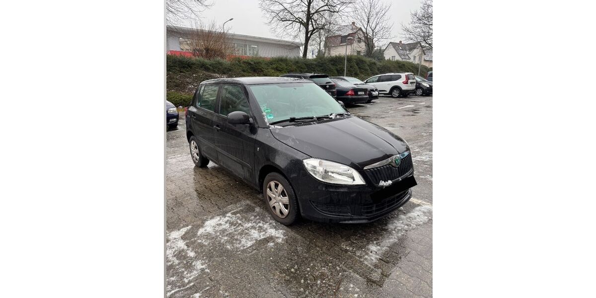Skoda Fabia 243.000 km 2.400 &euro; Frankfurt 60385