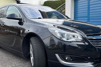 Opel Insignia 164.000 km 8.500 &euro; Schlitz 36110