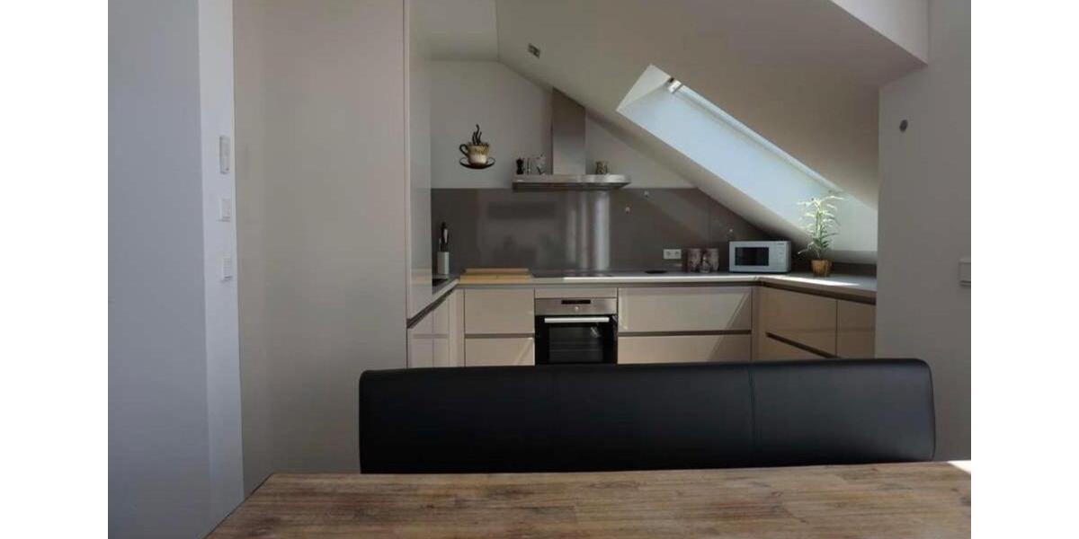 Dachgeschoßwohnung Kösching - 3.5 Zimmer, 110 m&sup2;, 1.350&euro; | Angebot:24739744