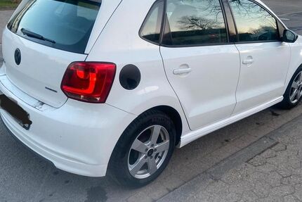 VW Polo 290.293 km 1.799 &euro; Löhne 32584