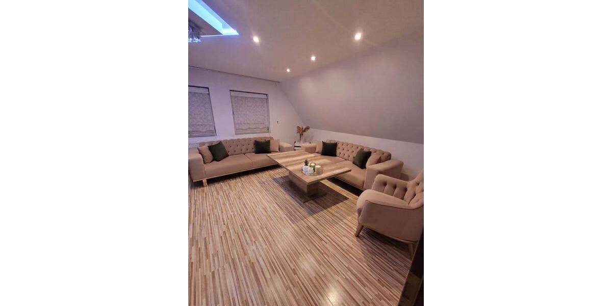 Dachgeschoßwohnung Nennslingen - 3 Zimmer, 83 m&sup2;, 179.000&euro; | Angebot:27116802