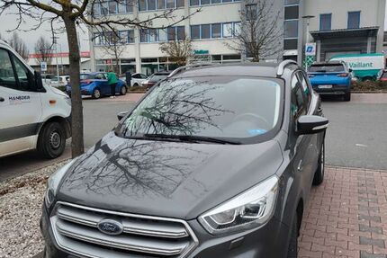 Ford Kuga 35.025 km 15.600 &euro; Nürnberg 90439