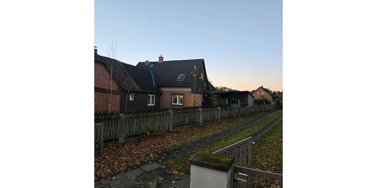 Doppelhaushälfte Winsen (Aller) - 5 Zimmer, 125 m&sup2;, 139.000&euro; | Angebot:27208756