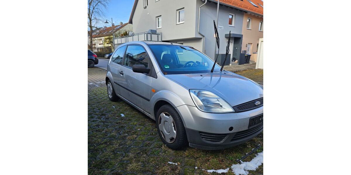 Ford Fiesta 165.000 km 990 &euro; Königsbrunn 86343