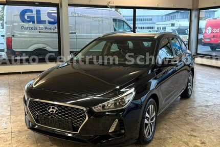 Hyundai i30 110.000 km 6.990 € Schwabach 91126