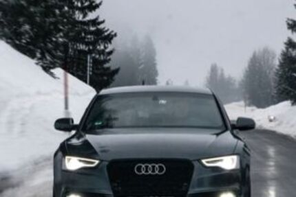 Audi A5 209.000 km 12.500 &euro; München 81735