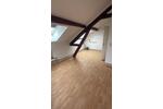 Dachgeschoßwohnung Stolberg (Rheinland) - 3 Zimmer, 100 m&sup2;, 950&euro; | Angebot:26026057