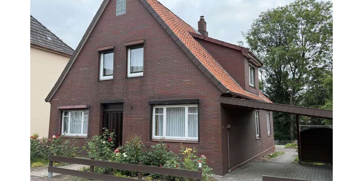 Einfamilienhaus Neuhaus - 6 Zimmer, 152 m&sup2;, 169.000&euro; | Angebot:26981605