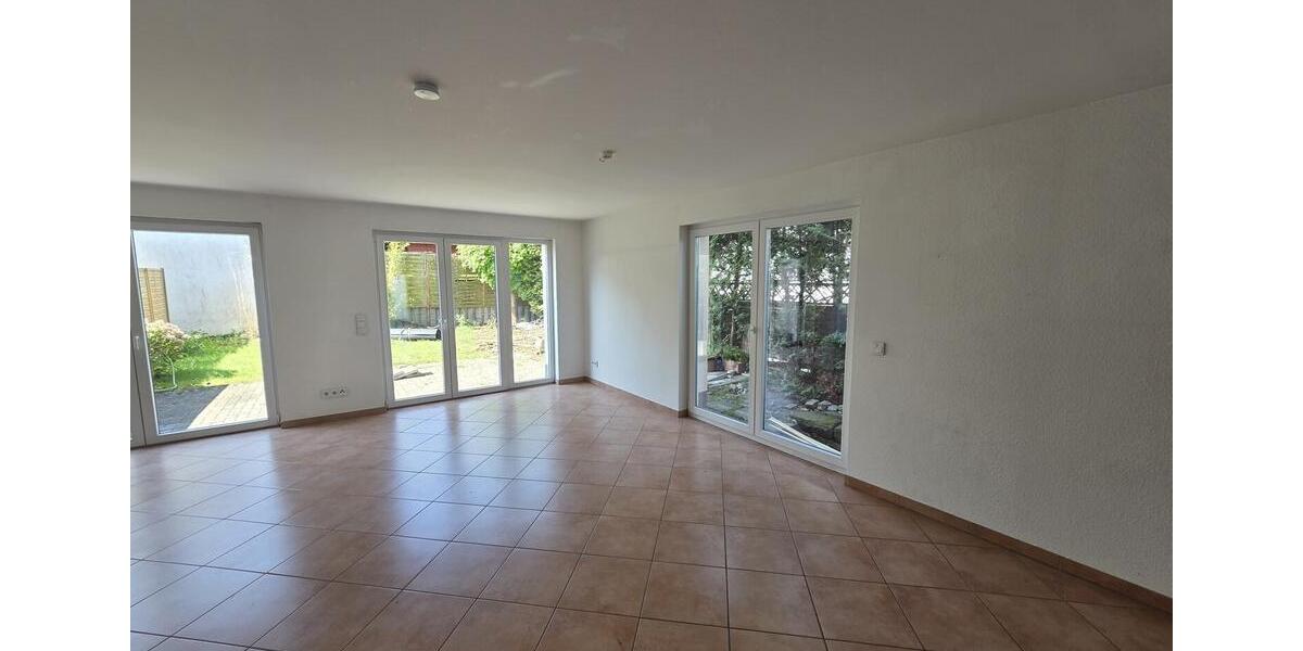 Doppelhaushälfte Dortmund Hombruch - 5 Zimmer, 160 m&sup2;, 1.800&euro; | Angebot:26251464
