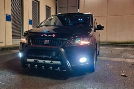 Seat Alhambra 243.580 km 9.600 &euro; Wolfsburg 38444