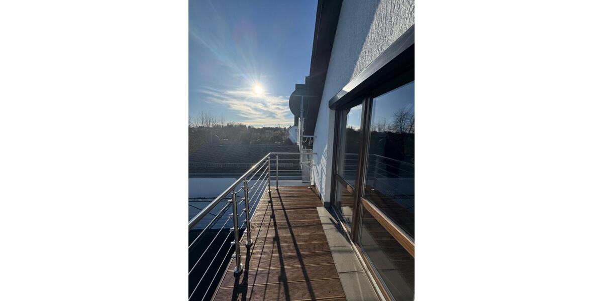 Doppel-Haus-Hälfte in 09599 Freiberg zu vermieten 5 zimmer