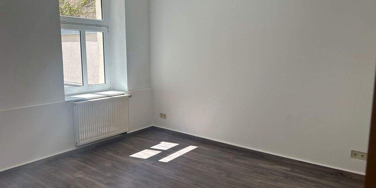 Etagenwohnung Halle (Saale) Innenstadt - 3 Zimmer, 65 m&sup2;, 515&euro; | Angebot:26450225