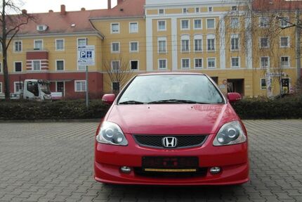 Honda Civic 135.047 km 2.899 € Dresden 01237