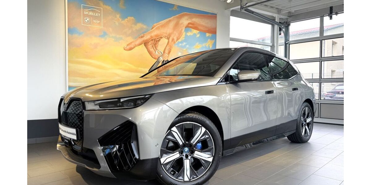 BMW iX 62.000 km 62.820 &euro; Strausberg 15344