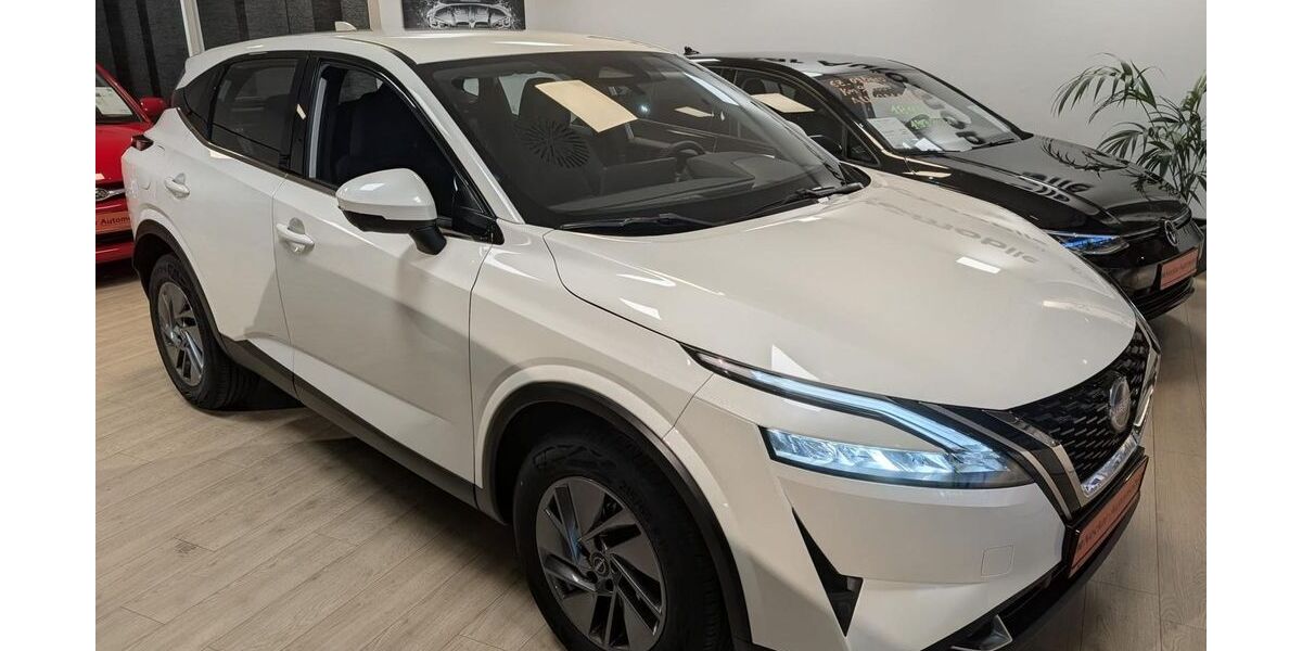 Nissan Qashqai 24.473 km 22.490 &euro; Esslingen am Neckar 73733