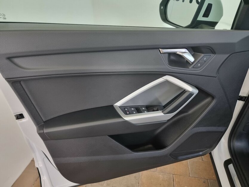 Audi Q3 35 TDI Advanced Prestige LED ACC APP schw.AHK 79.950 km 27.750 € Garrel 49681