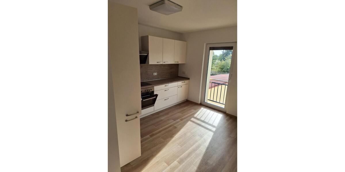 Etagenwohnung Bad Freienwalde (Oder) - 3 Zimmer, 85 m&sup2;, 850&euro; | Angebot:26266049